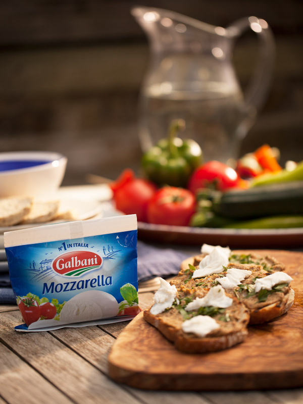 Lentil Hummus With Melted Galbani Mozzarella Bruschetta